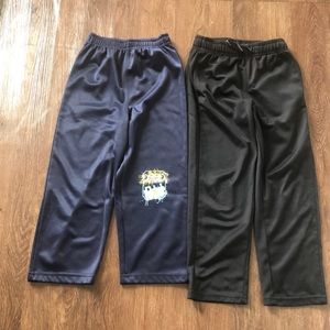 Joggers pants black and navy color age 4and 5